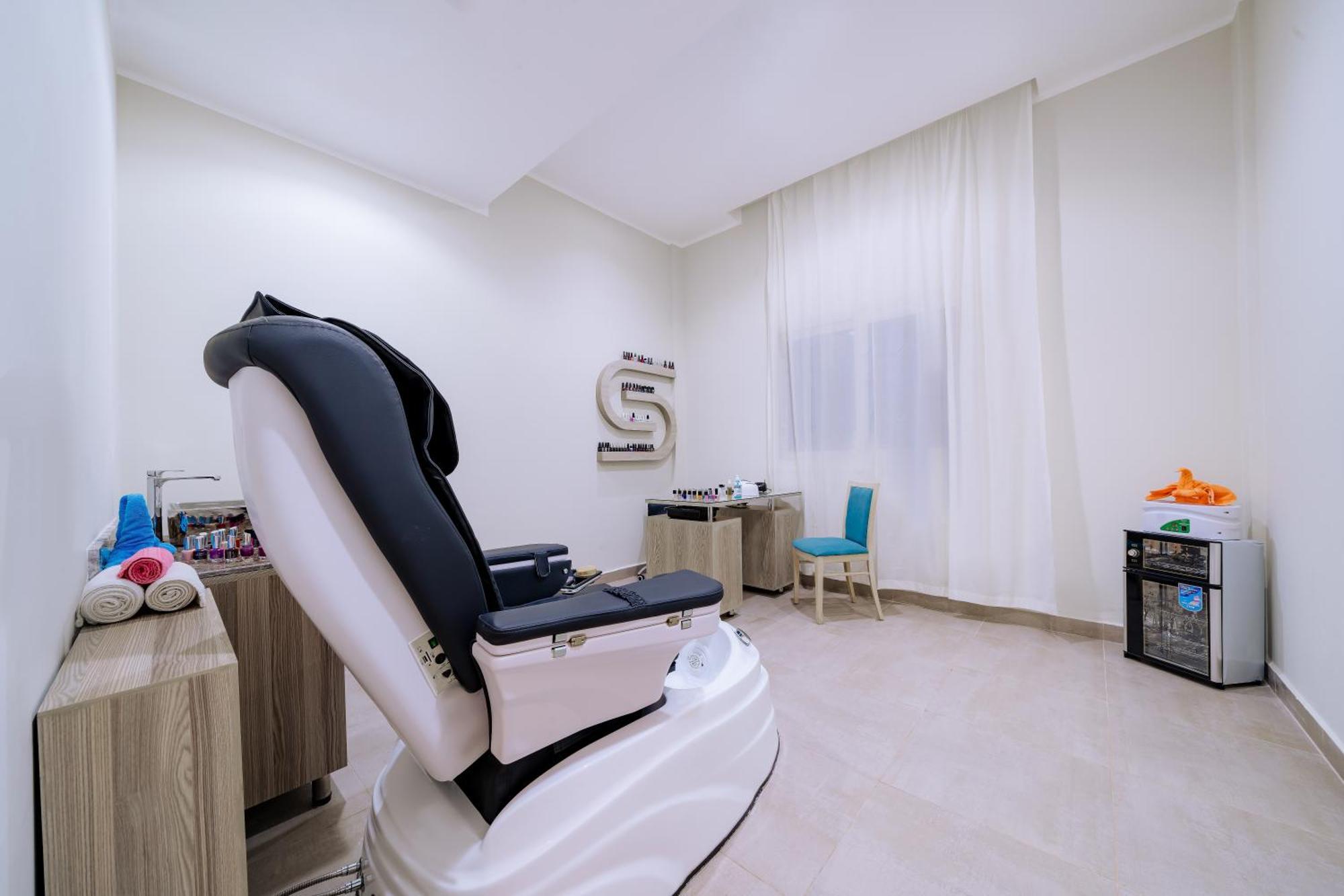 Sirena Beach Resort & Spa 마사 알람 외부 사진