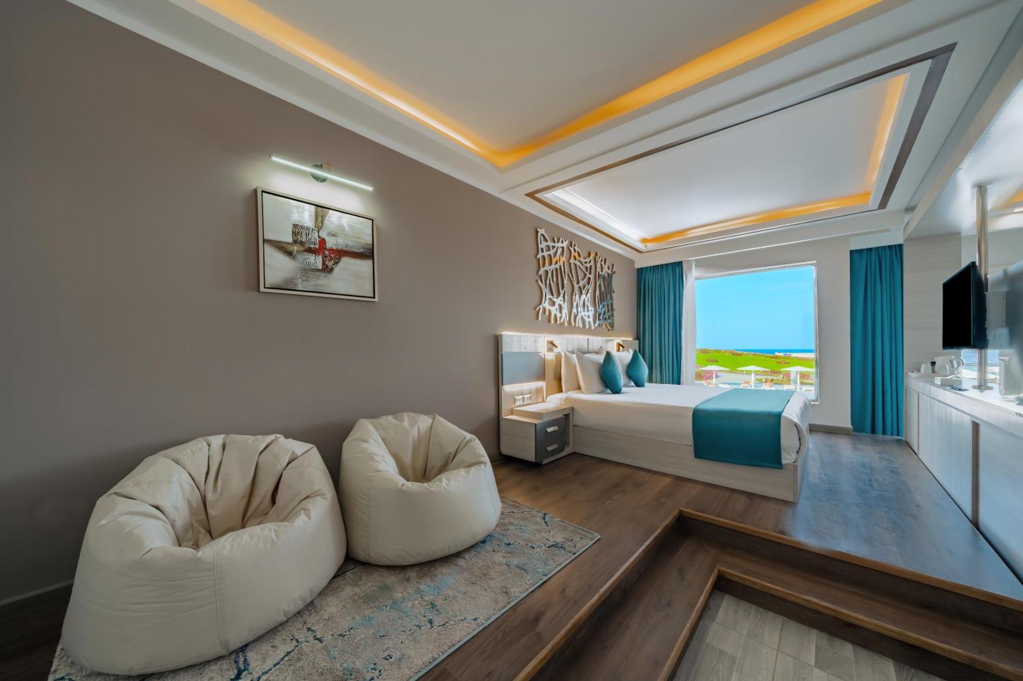 Sirena Beach Resort & Spa 마사 알람 외부 사진